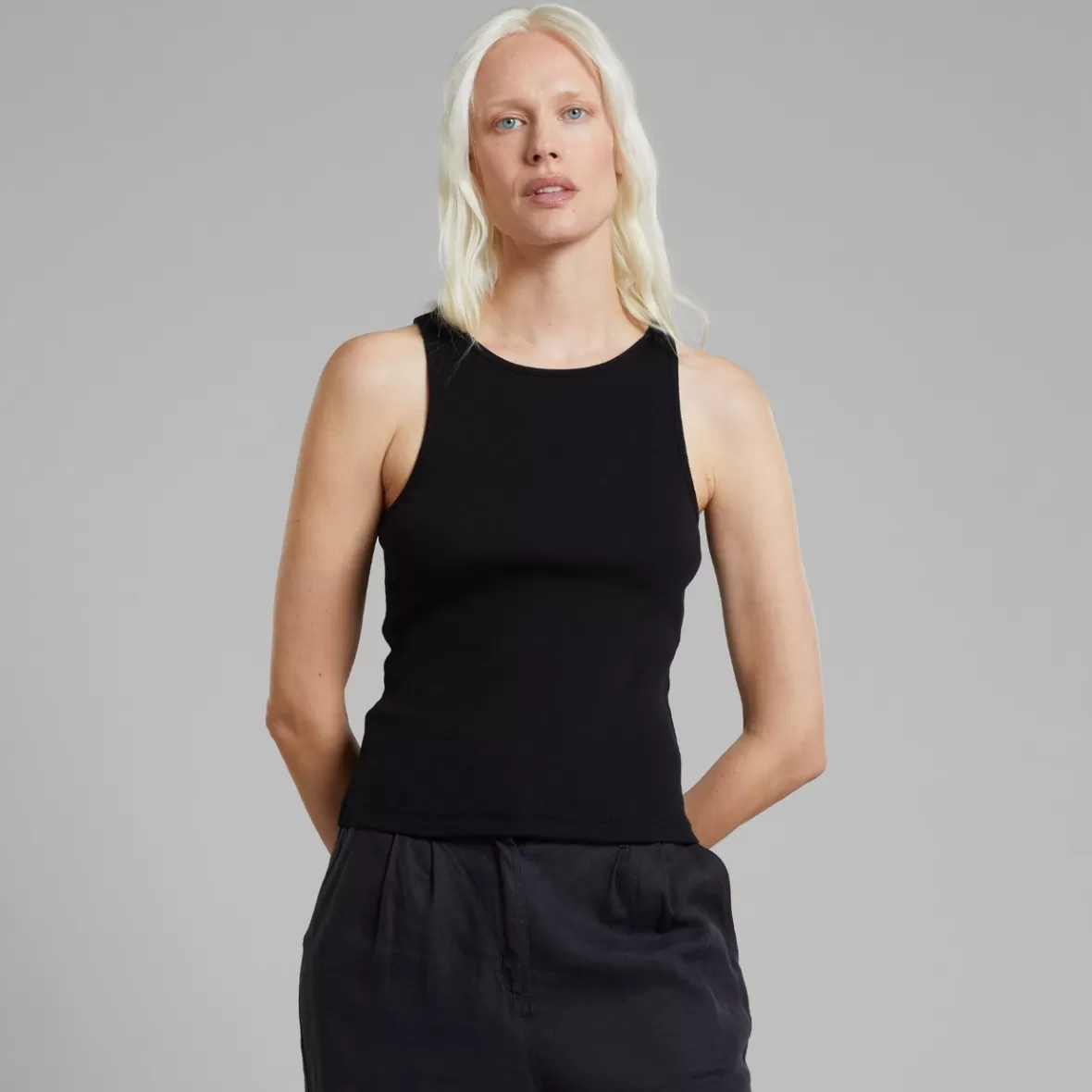 Basics | Tops | DEDICATED Rib Top Valdermarsvik Black