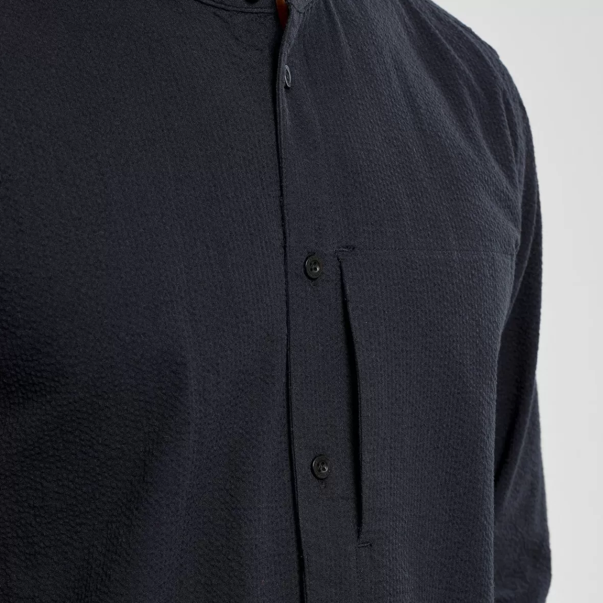 Basics | Shirts | DEDICATED Shirt Onsala Seersucker Black