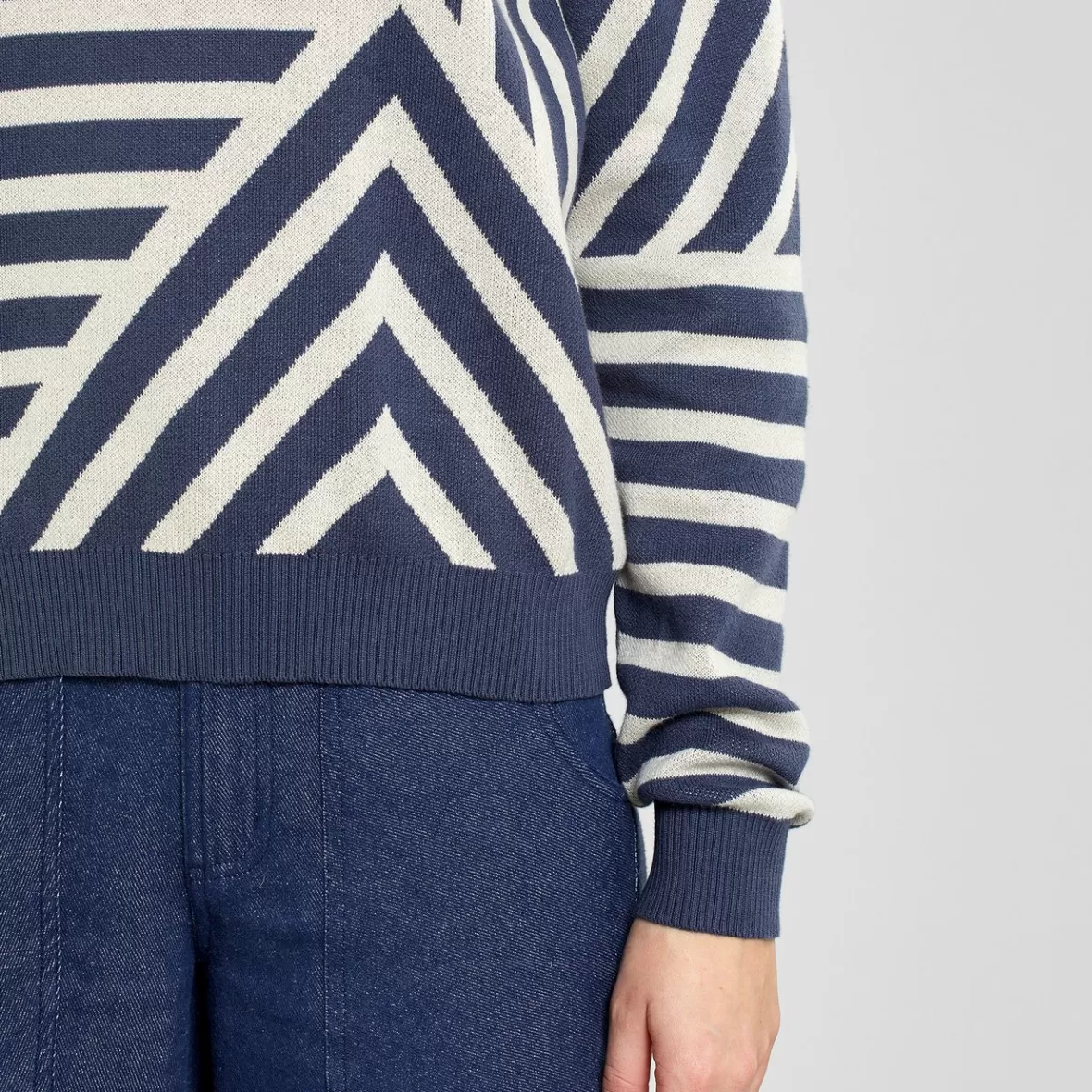 Knitwear | DEDICATED Sweater Arendal Mountain Line Ombre Blue