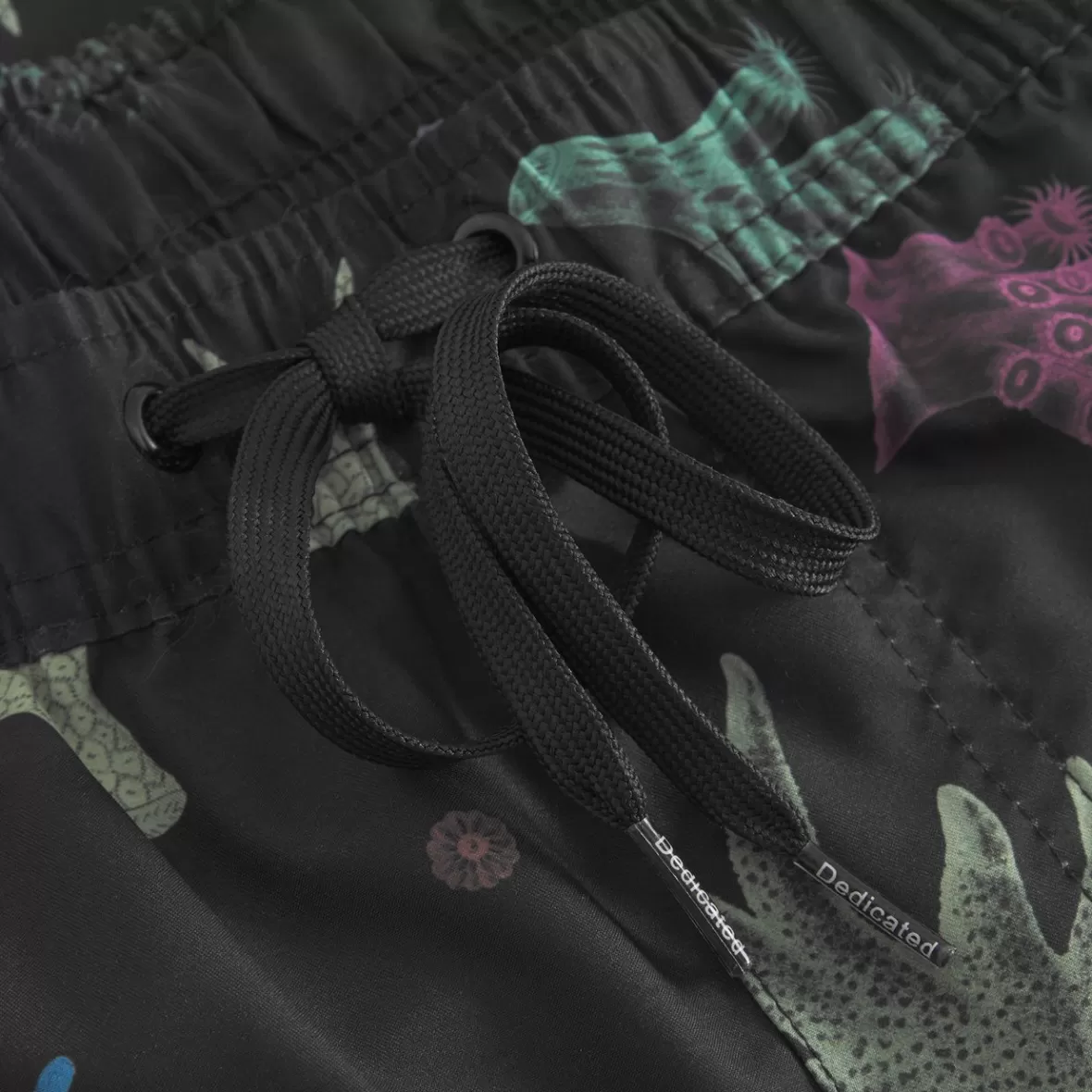 Swimwear | DEDICATED Swim Shorts Sandhamn Coral Gems Black