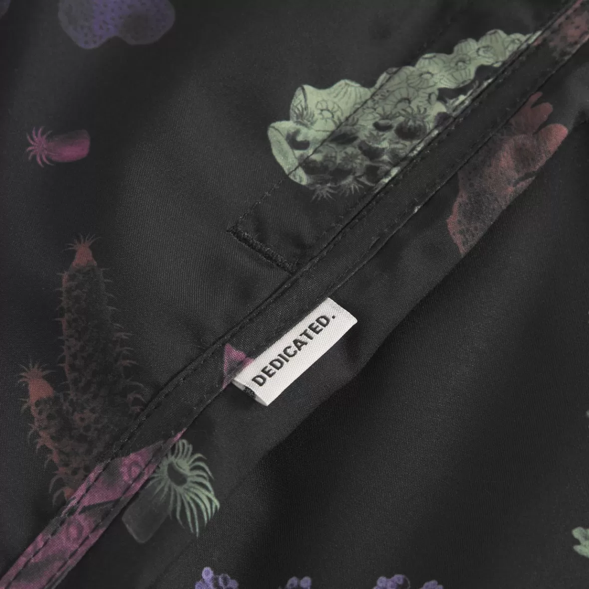 Swimwear | DEDICATED Swim Shorts Sandhamn Coral Gems Black