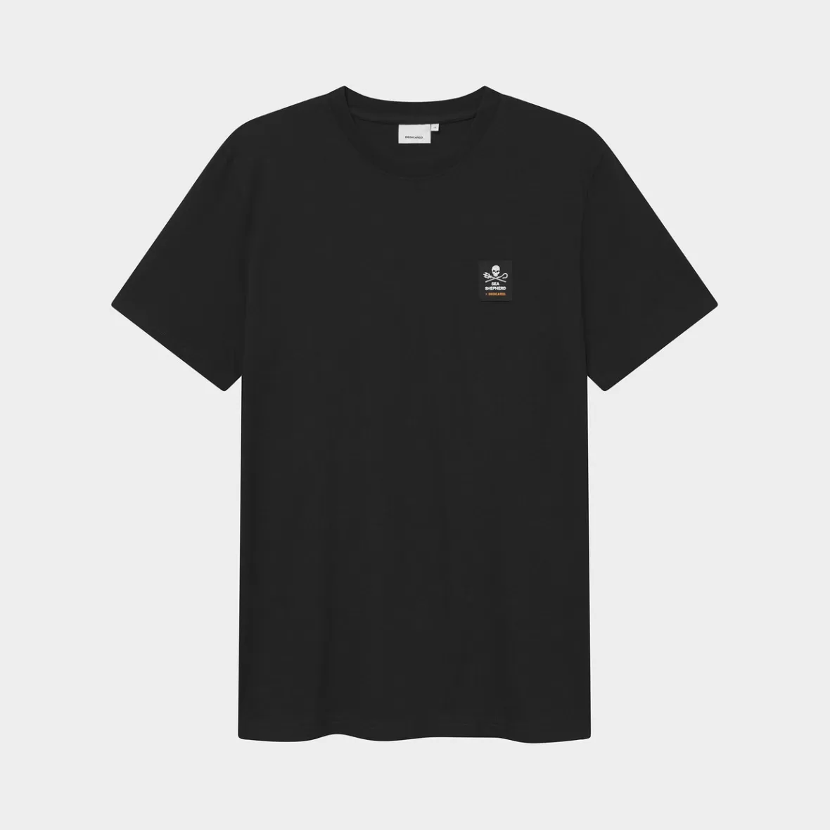 T-Shirts | DEDICATED T-shirt Gustavsberg Hemp Jolly Patch Black