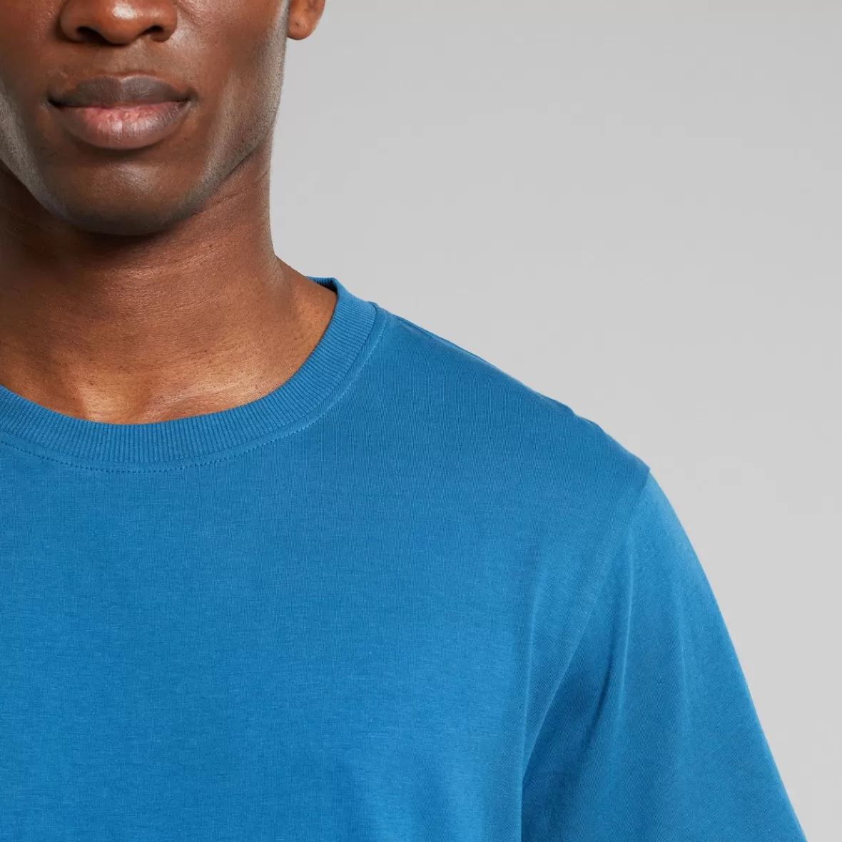 Base T-Shirts | Basics | DEDICATED T-shirt Stockholm Base Midnight Blue