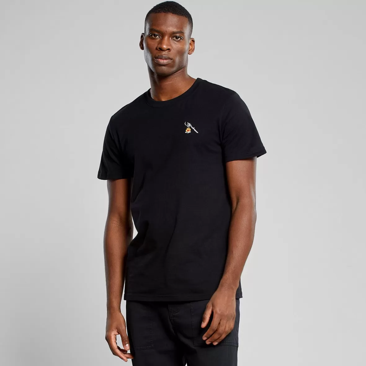 T-Shirts | DEDICATED T-shirt Stockholm Hot Coffee Emb Black