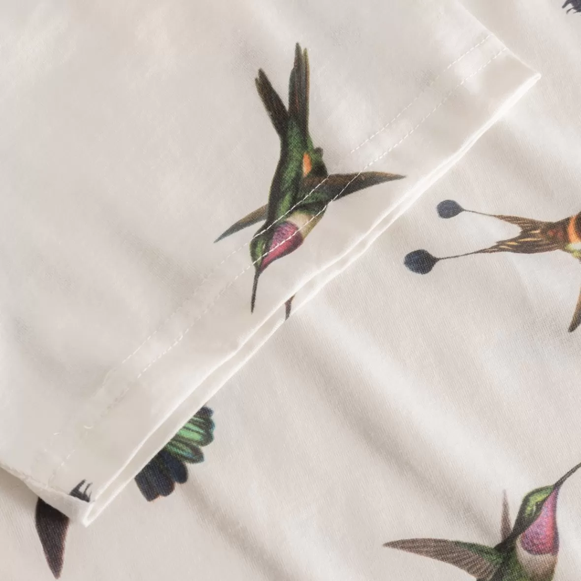 T-Shirts | DEDICATED T-shirt Stockholm Hummingbirds Off-White