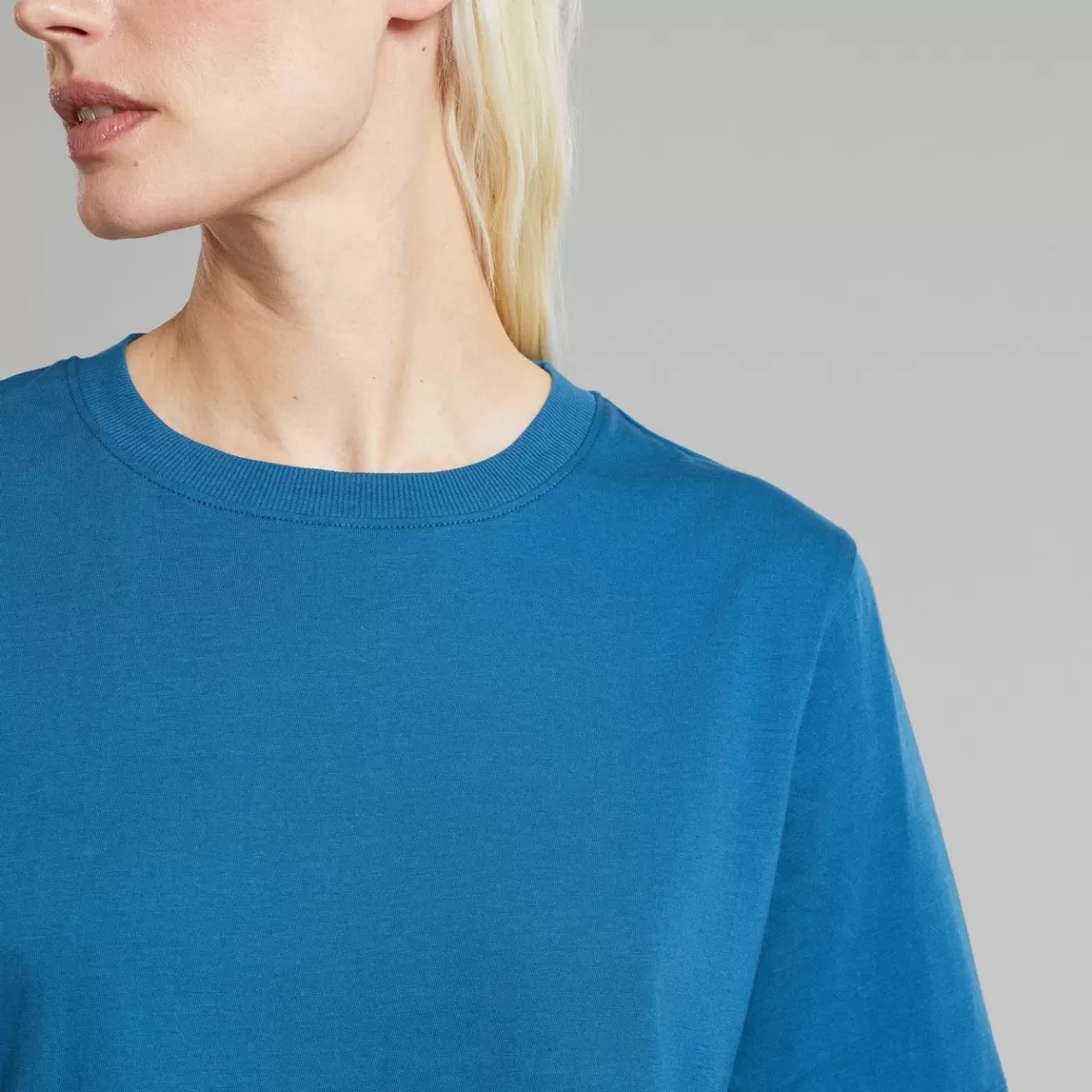 Base T-Shirts | Basics | DEDICATED T-shirt Vadstena Base Midnight Blue