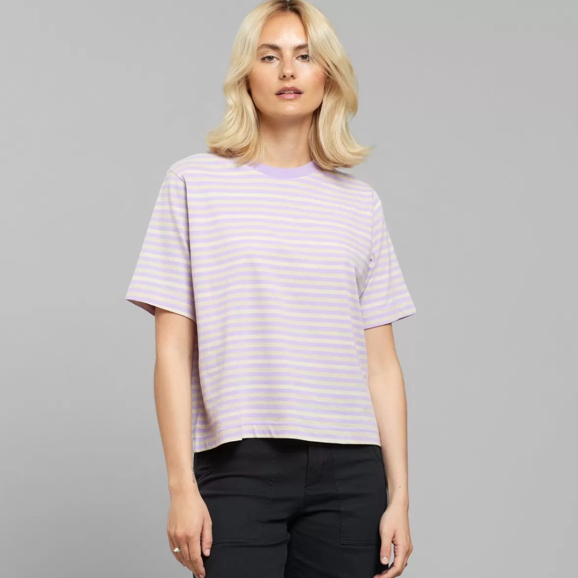 T-Shirts | DEDICATED T-shirt Vadstena Rose Purple/Vanilla White