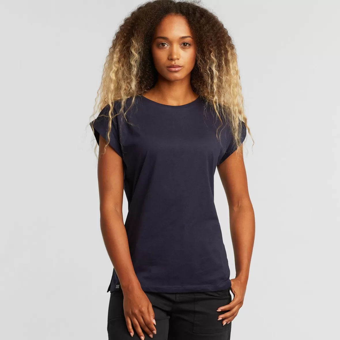 Base T-Shirts | Basics | DEDICATED T-shirt Visby Base Navy