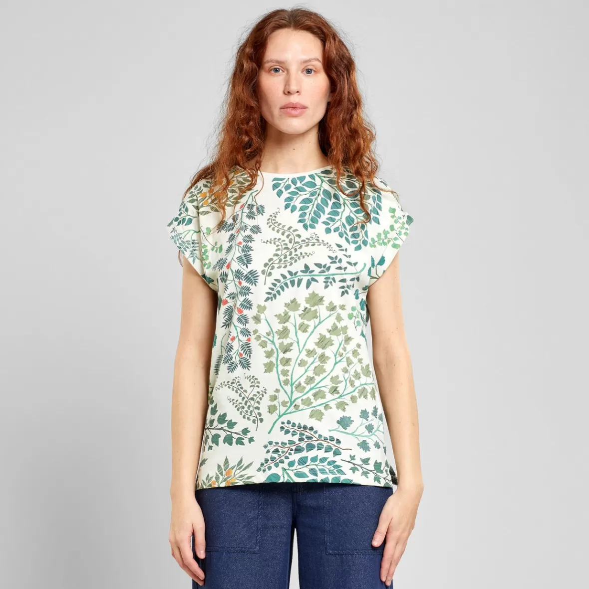 T-Shirts | DEDICATED T-shirt Visby Botanical Quilt Oat White